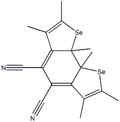 8a,8b-Dihydro-2,3,6,7,8a,8b-hexamethyl-1,8-diselena-as-indacene-4,5-dicarbonitrile Struktur