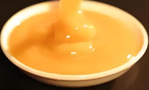 氯降冰片二烯銠二聚體的應用